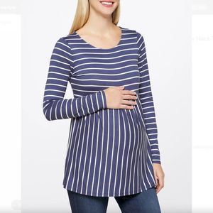 🚨 50% OFF BUNDLES! 🚨 NWOT Full Moon Lilia Maternity Crew Neck Top
